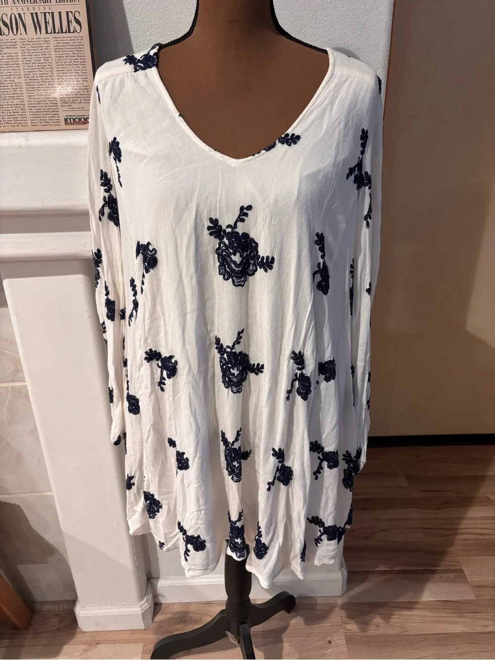 Free People Emma Embroidered Floral Peasant Babydoll Mini Dress w/Pockets Size S - Picture 5 of 16